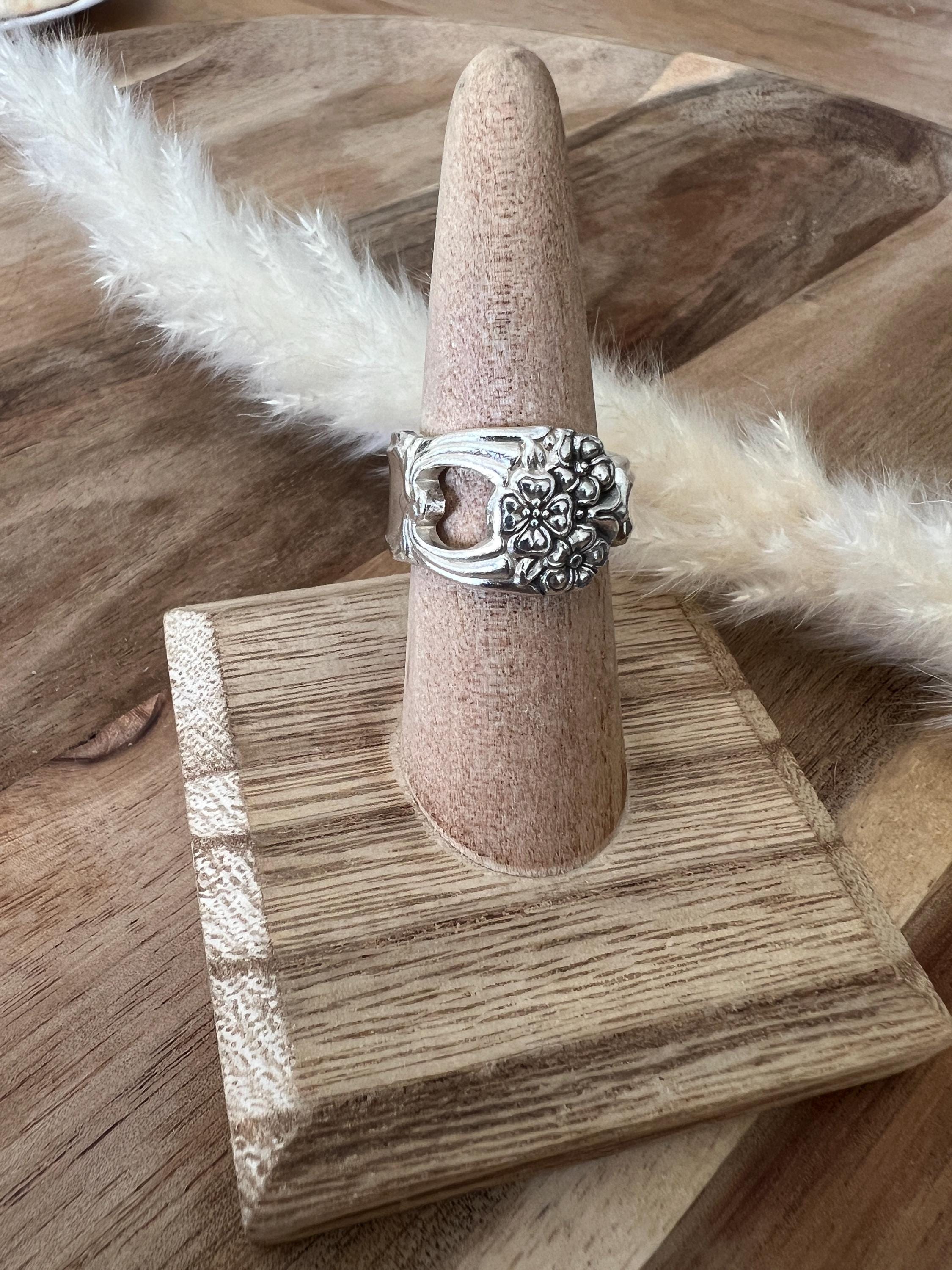 1847 Rogers Ring - Etsy