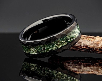 Black Hammered Tungsten Ring, Green Moss Agate, Agate Ring, Mens Wedding Ring, Mens Wedding Band, Black Tungsten Ring Comfort Fit 8mm