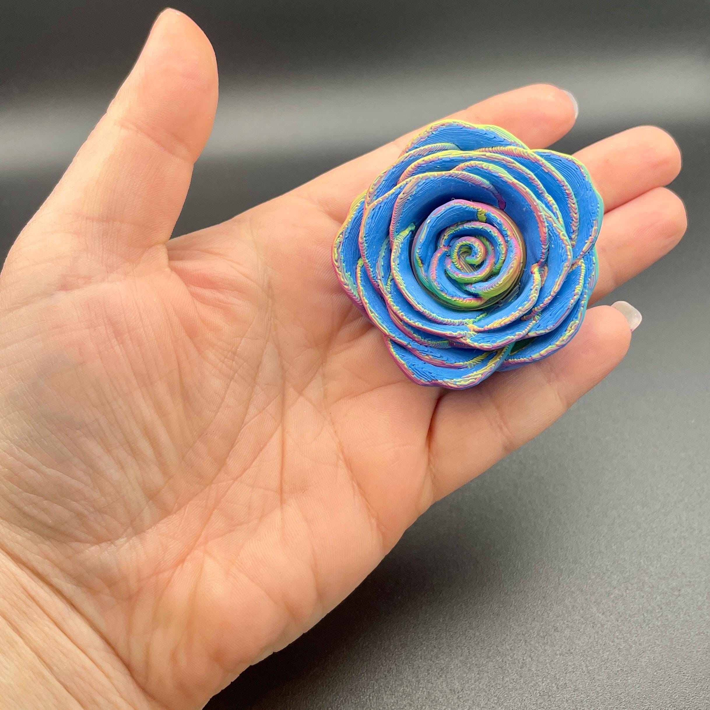 Spinning Blue Rainbow Rose Toy - Pretty Fidget Spinner