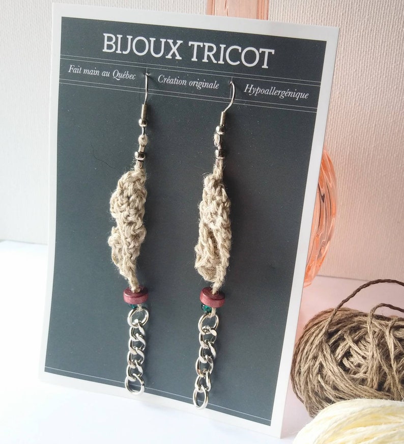 Earrings, jewel, Bijoux tricot, fashion accessories, hemp, beige, knit jewel, chain, woodden bead, gift for woman, made in Quebec, bohemian, image 3