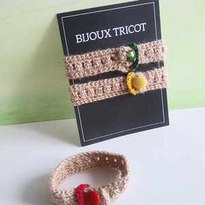 LoopDeDoo DIY Friendship Bracelet Maker Kit Make Bracelets in
