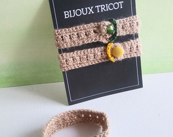 Bracelets, kit of bracelets, friendship gift, friendship bracelets, crochet, vintage buttons, made in Canada, bijoux tricot, gift for girl