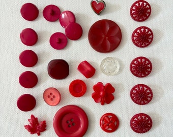 Boutons rouge, boutons vintage, surplus d'atelier, couture, boutons, assortiment de boutons, art, vintage, couture, projet couture,
