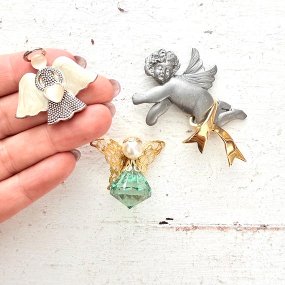 Vintage Christmas Brooches, Set of  3 Heavenly Angels, Green Gem, Silver and Gold, White Halo, Holiday Pins View 4