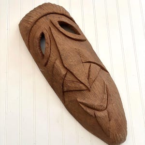 Vintage Wood Tiki Mask, Wall Art, Hand Carved Wood Tribal Face, Large Art, Wire Hanging, Open Eyes Smiling, Tongue Out, Tiki Bar Patio