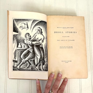 Livre d'histoires drôles vintage, Contes Drolatiques de Balzac, plaques provacatives en noir et blanc, imprimé privé à Londres en 1874, livre ancien