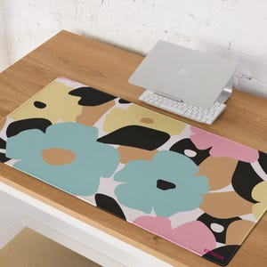 Gaming muismat XXL met print - Minimalistisch ontwerp - antislip rubberen onderzijde, zachte stofoppervlakte, bureau accessoire voor gamers