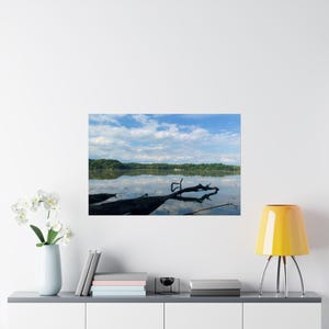 Von der Natur inspiriertes Satin-Poster - Serene Lake Reflection Art, umweltfreundliches Wanddekor, perfektes Geschenk für Naturliebhaber, Hauptästhetik