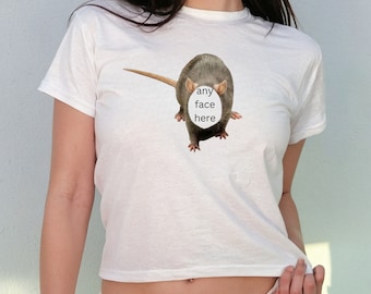 Angepasstes Ratten-Gesicht-Baby-T-Shirt | Retro Y2K 2000er Jahre Hemd | Y2K Mode | Einzigartiges Ratten-Design-T-Shirt | Stilvolles und verspieltes individuelles Ratten-Grafik-T-Shirt |
