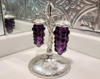 Hanging Grape Salt & Pepper Shakers