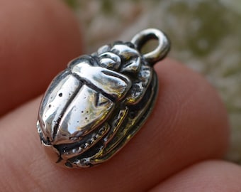 Egyptian Scarab Amulet Charm in Sterling Silver, SS-540