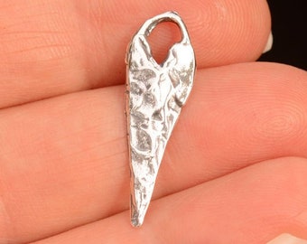 5 Gold HEART Charm Pendants hammered stylized elongated 2-3//8/" chg0591