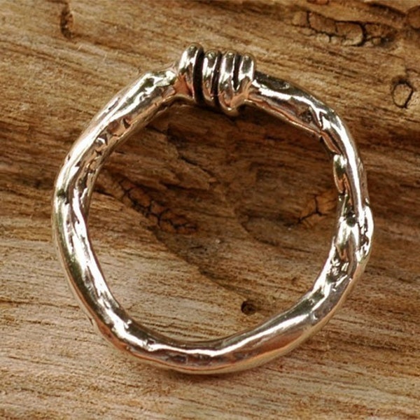 Artisan Link with a Single Wrap in Sterling Silver, CatD-4