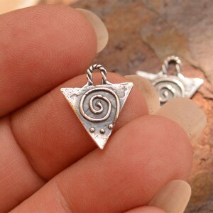Umgedrehtes Dreieck mit Spirale in Sterling Silber, SS-657 (2er Set) Bild 2