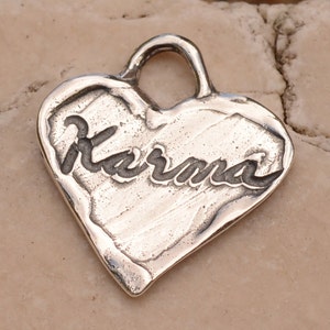 Charm de corazón Karma en plata de ley, SS-360