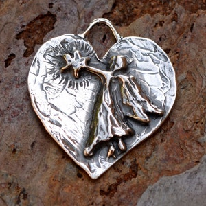 Colgante de corazón de ángel rústico, ángel de la guarda, plata de ley, SS-433