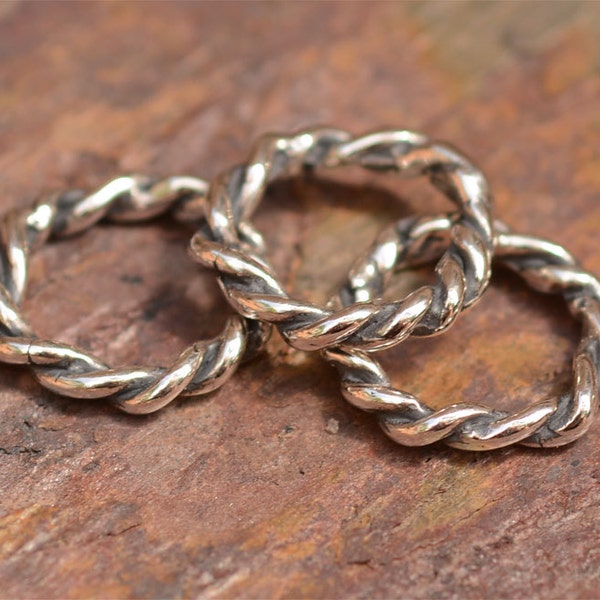 Twisted Link in Sterling Silver, Closed Jump Ring Links, CatD-95 (Set of 2)