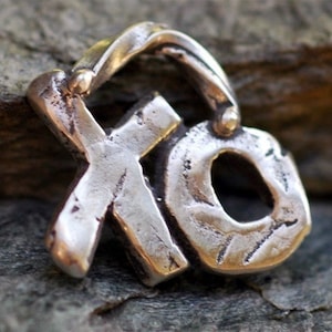 XO Hugs and Kisses Charm in Sterling Silver (ONE)