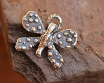 Butterfly Charm in Sterling Silver, SS-758, (ONE)