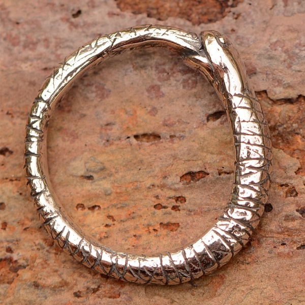 Sterling Silver Ouroboros // Snake Serpent Ring // Ring or Charm Holder // CatD-735