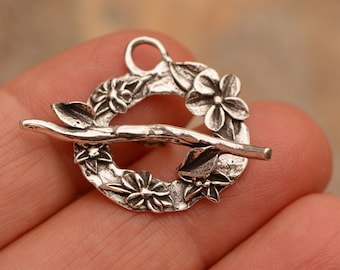 Flowers All Around Toggle Set, Sterling Silver,  CatD-1056A