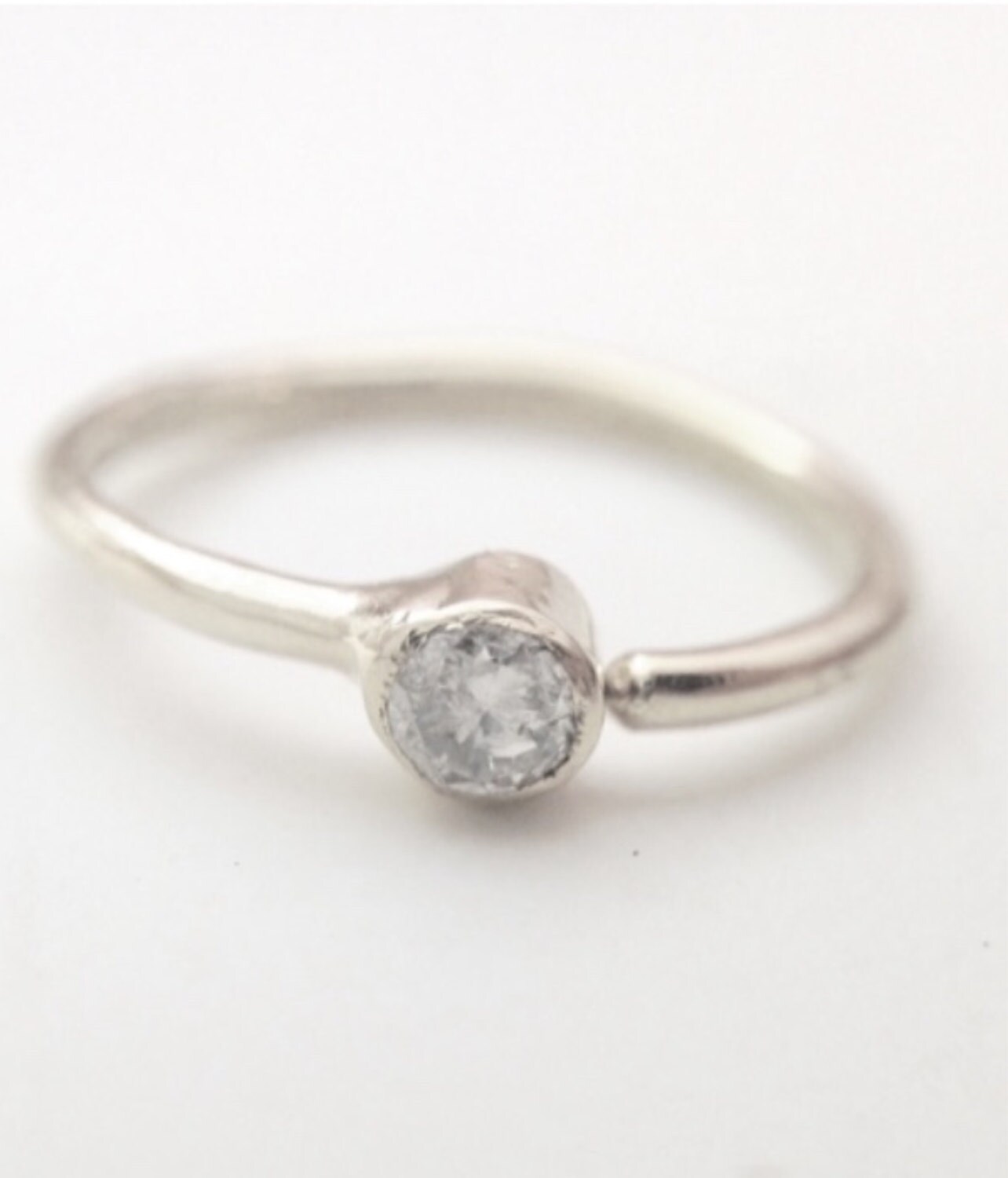 solid gold cartilage hoop