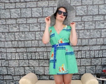 Wrap dress in sea green vintage cotton print with sailboats, above the knee length, size small medium