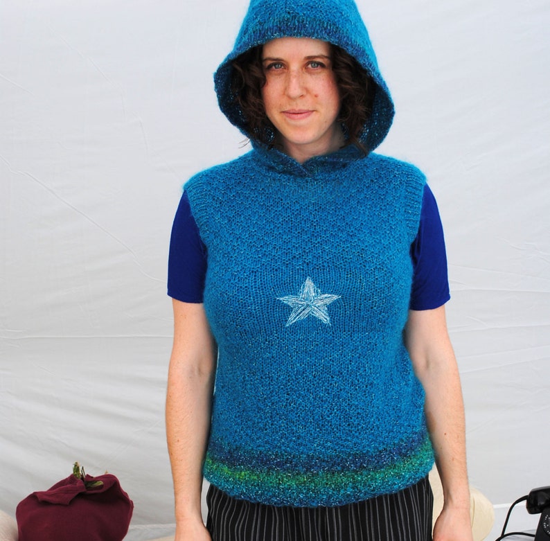 Sweater vest with hood and embroidered silver star in peacock blue ultramarine teal aqua mohair size medium or large image 2