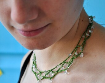 Green mesh and clear quartz necklace