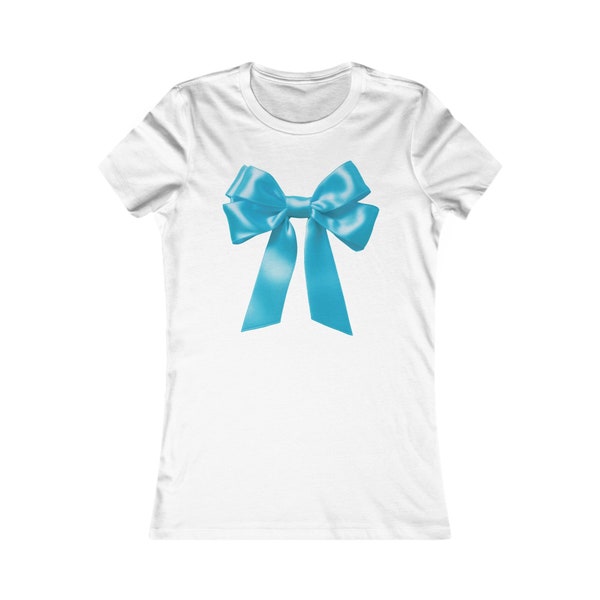 Bow T Shirt - Bow Top - Graphic Tee - Gifts for Women - Gifts for Her - Trendy - Coquette - Coquette clothing - Aesthetic Clothing - Cute