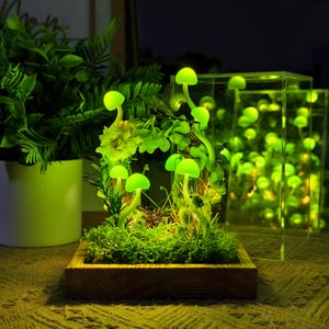 Handgemachtes Pilz-Nachtlicht mit Kranz, verzauberte Wald-LED-Lampe, handgemachte Pilzlampe, Fee-Gartendekor