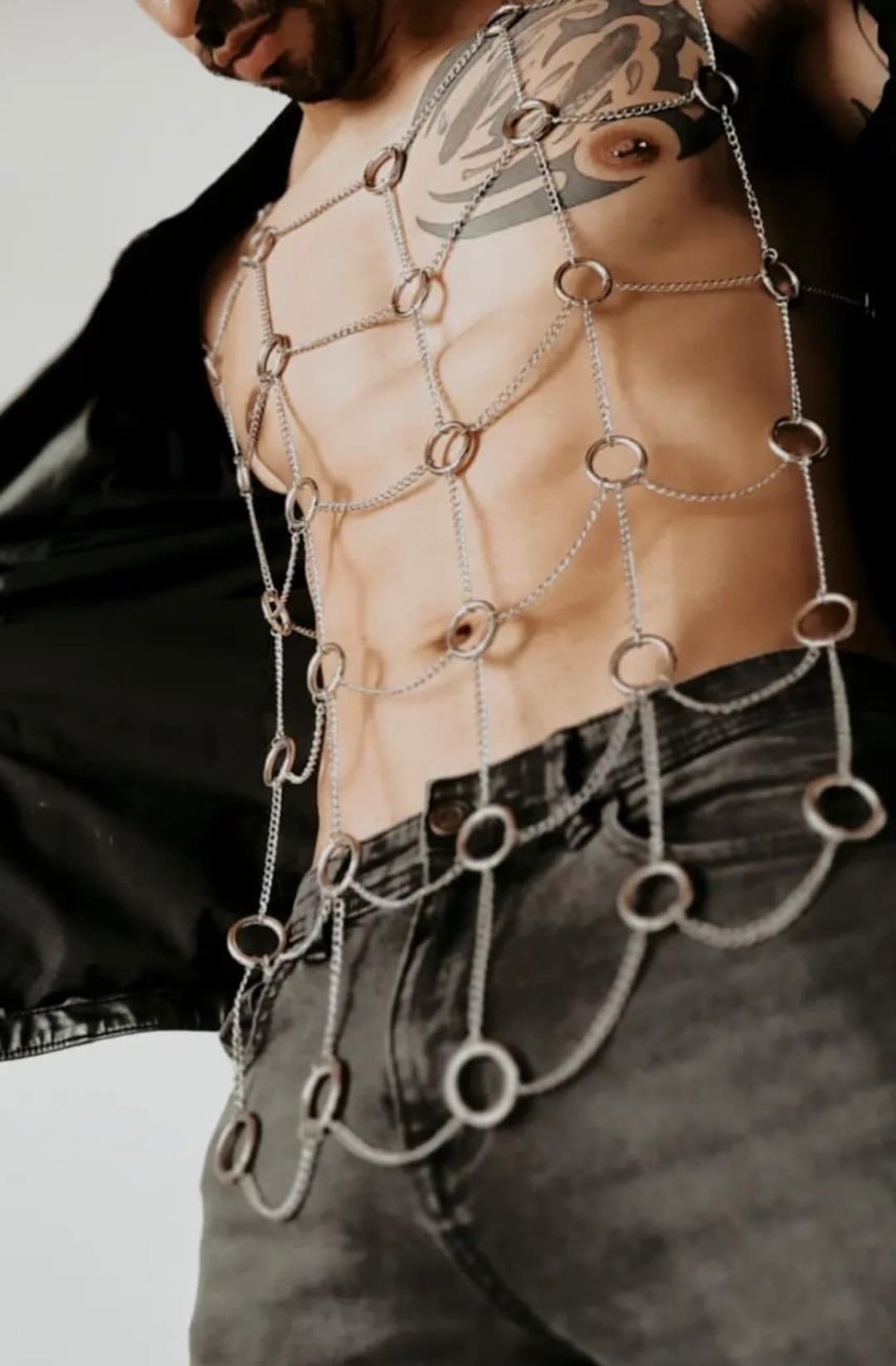 Tailored Vest With Chain