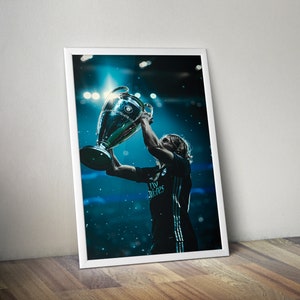 Luka Modric Poster | Sports Prints | Football Prints | Aesthetic Colors | Football Decor | Wall Decor Poster | Football Gifts