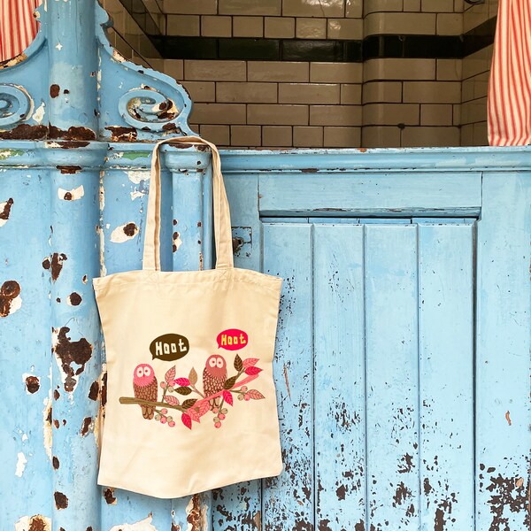 Hoot Hoot | Super Soft, Ethically Produced, Polyester Tote Bag with Kawaii Owls