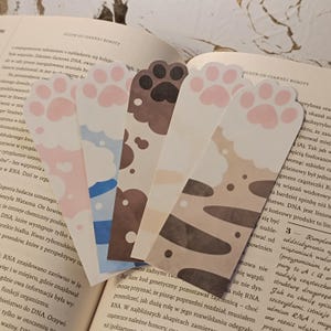Cute cat paw bookmark Page marker Book lover gift for bookworm Cute Planning Accessory Calico Tuxedo Black Cat lover funny bookmark