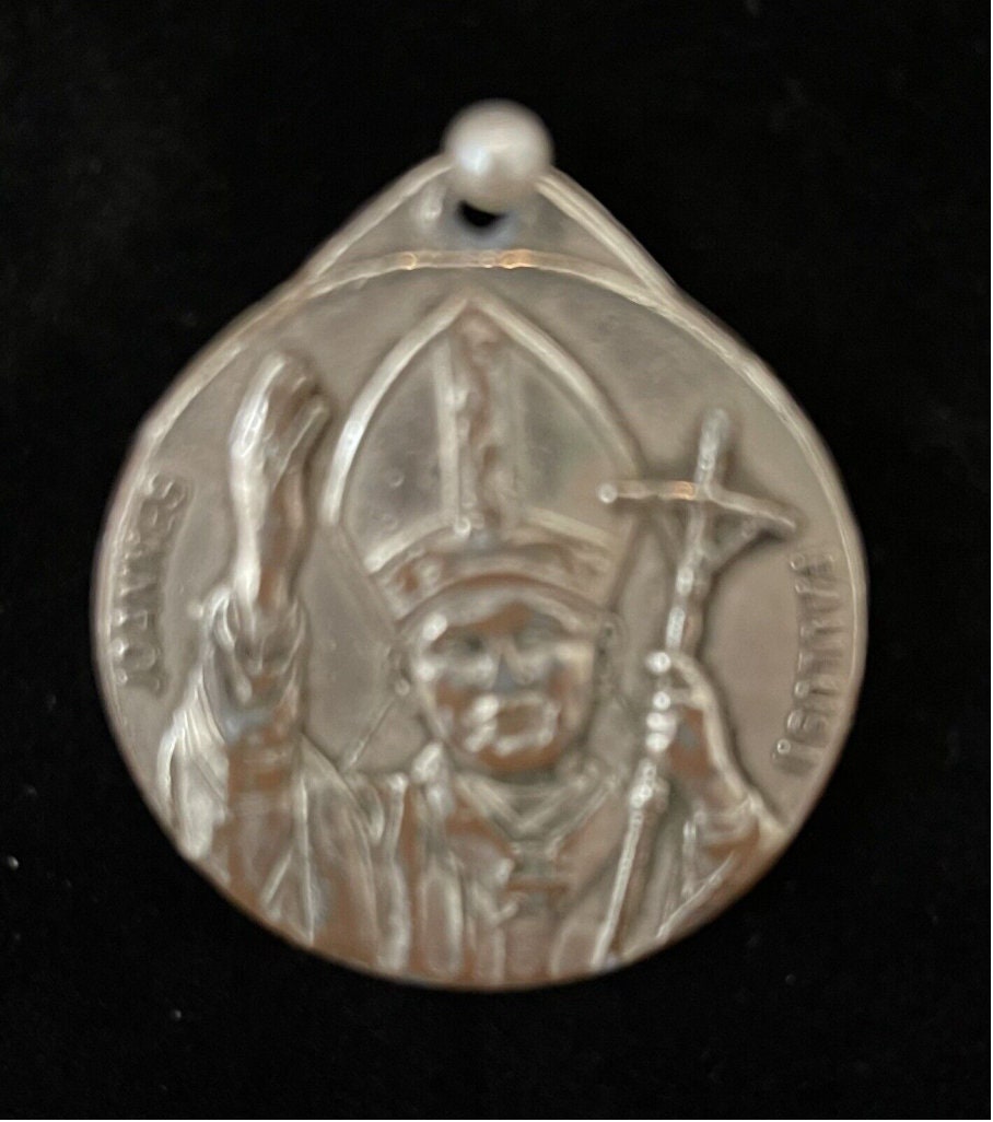 Pope John Paul II Medal Year of Jubilee 1983 Silvertone 1" Dia - Etsy