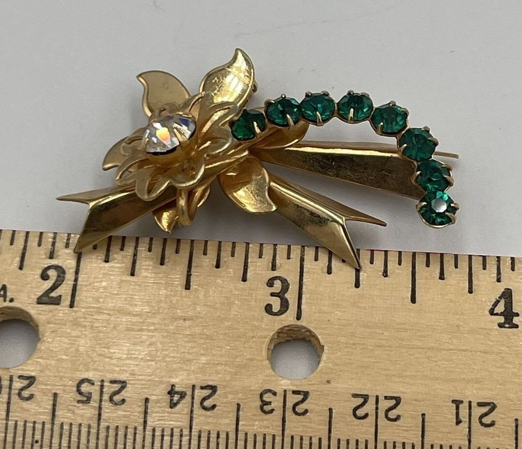Broche Vintage Années 1950 Florale Plaquée Or Avec Strass Brun - Serti Griffé
