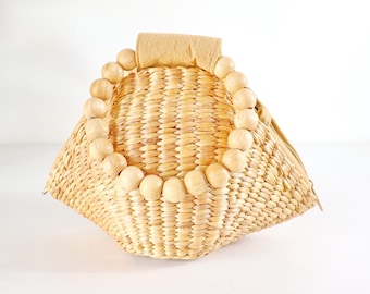 Handgenähte Thai Tribal Tasche im Muschel Design mit Holzgriff