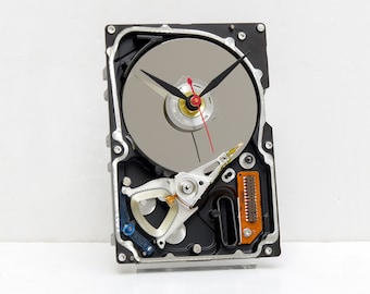 Hard drive clock, Computer, PC, Industrial, Recycle, upcycle, reuse, repurpose reclaim, nerd, geek, Mac, desk, boyfriend, girlfriend, office