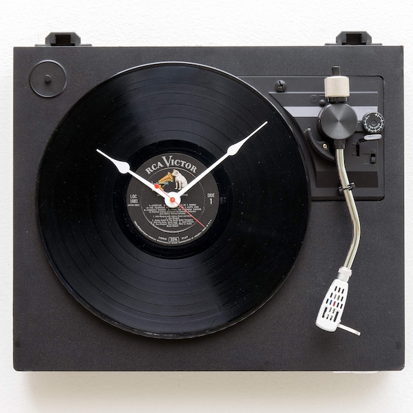 Recycled Turntable Clock, music, record, album, player, upcycle, reuse, repurpose, reclaim, wall, vinyl, LP vintage, antique, battery, retro
