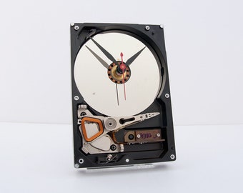 Hard drive clock, Computer, PC, Industrial, Recycle, upcycle, reuse, repurpose, reclaim, nerd, geek, Mac, desk, boyfriend, office, time,