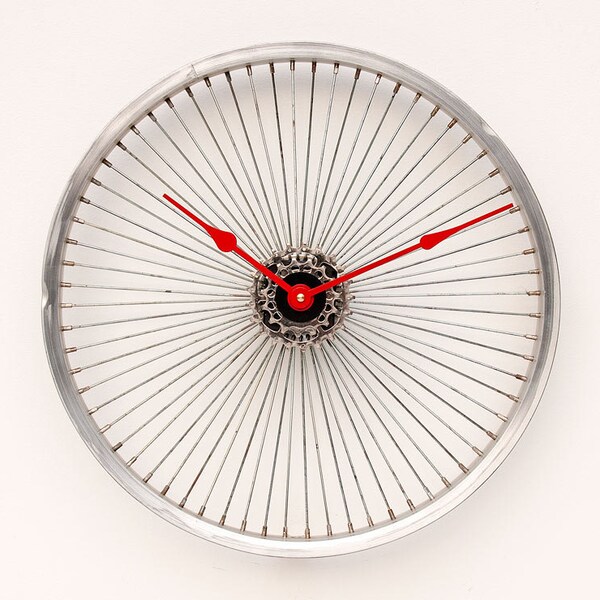 Recycled Bicycle Wheel clock