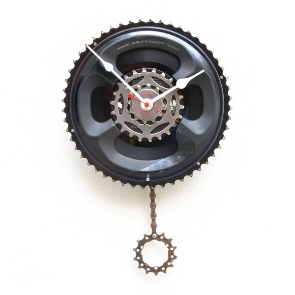 Bike Gear Clock, cycle, vélo, unique, réutilisation, Recyclage, réutilisation, upcycle, récupération, pendule, 45, vinyle, disque, chaîne, batterie, Ultegra