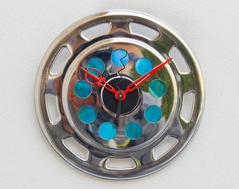 bicycle clock, bike, gear, upcycle, wall, chrome, Recycle, cycle, reuse, repurpose, reclaim, time, battery, chain, guard, Father, eco, cog