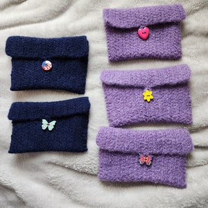 Carteras de fieltro de lana / Cartera de lana / Colores lila y azul marino / Estuche de lana / Estuche para teléfono / Estuche para cosméticos / Estuche para joyas