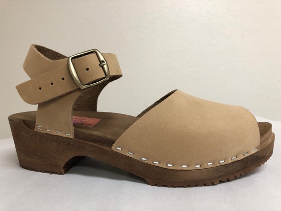 design your own clogs