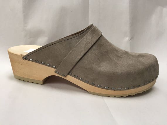 Grey Flocked Suede classic Low heel 