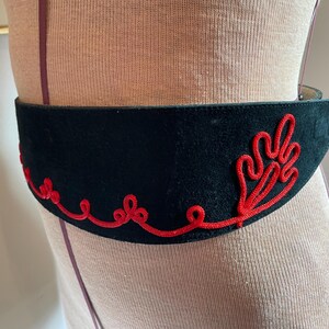 Vintage Christian Dior Suede Belt: 80s Black Leather, Red  display picture 3