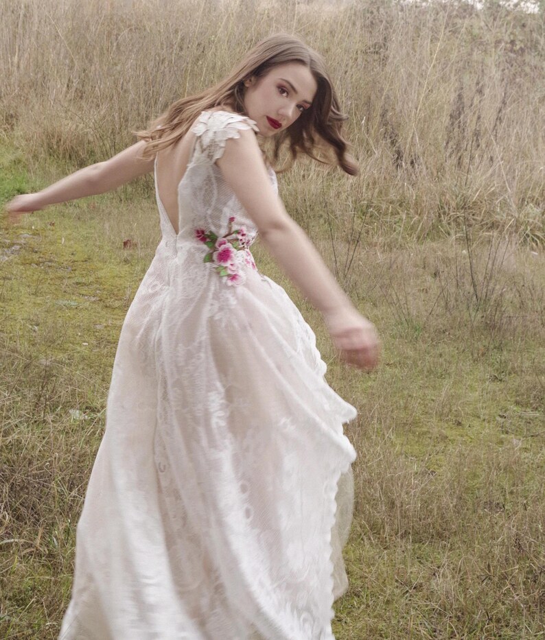 Wedding Dress Embroidered Bird