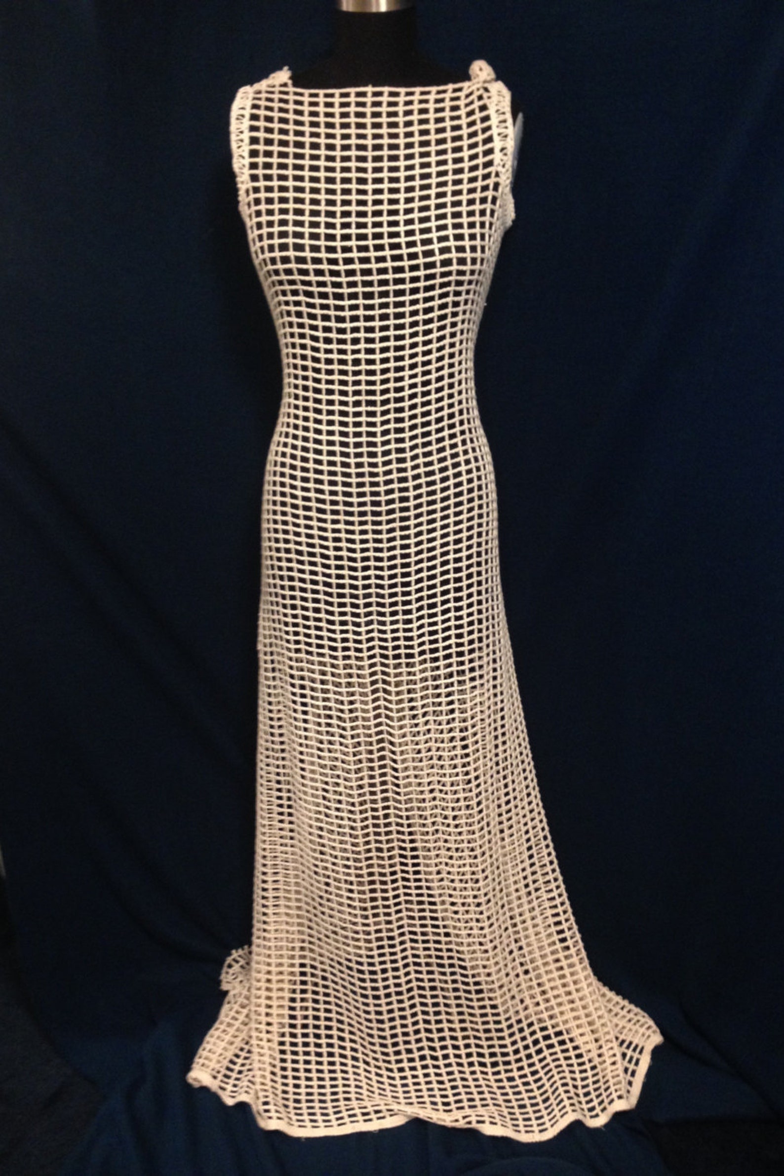 gown inside net